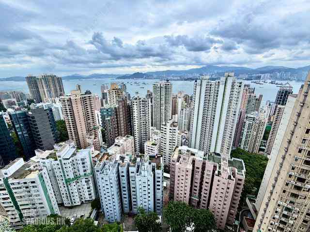 Mid Levels West - Skyview Cliff 23