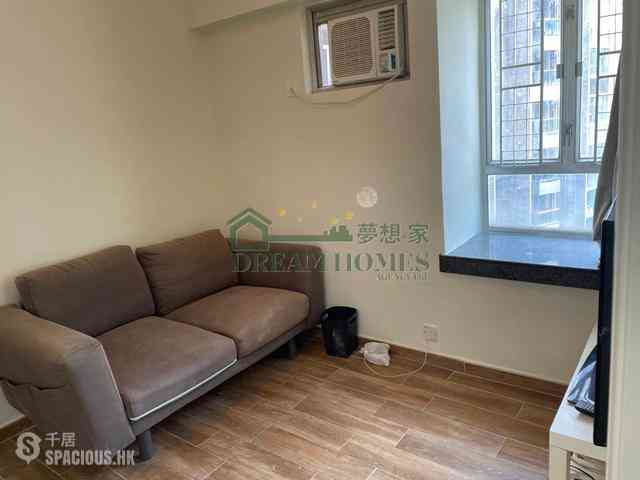 Mid Levels Central - Windsor Court 06