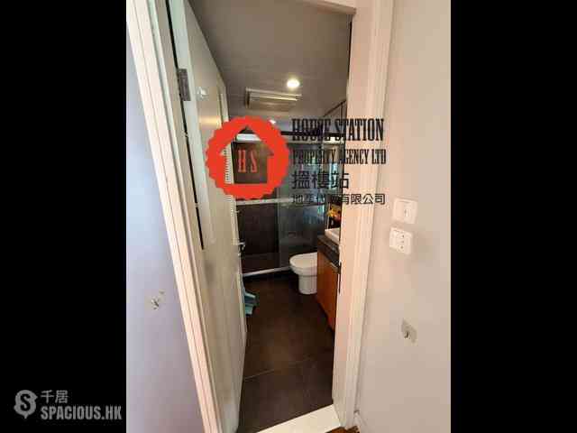 Tai Kok Tsui - The Long Beach Tower 3 03