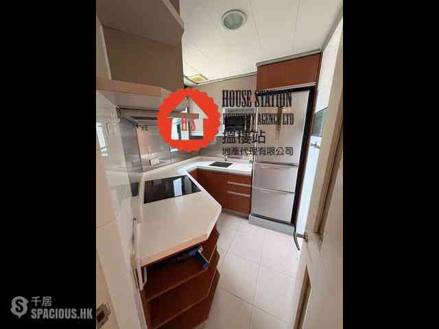 Tai Kok Tsui - The Long Beach Tower 3 05
