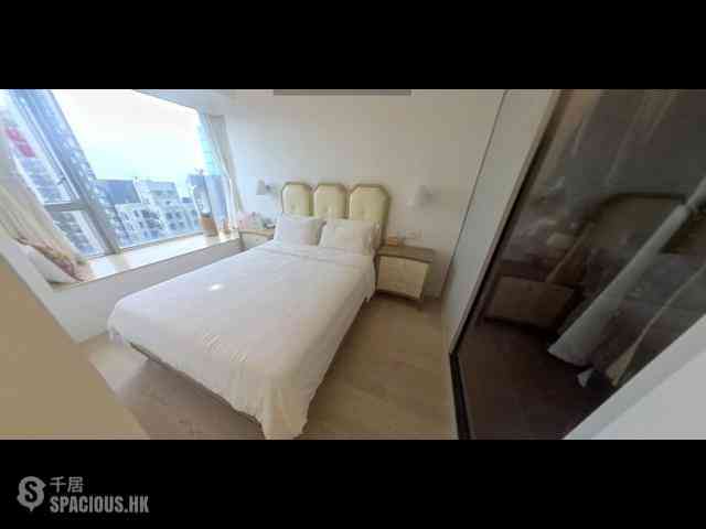 Sai Ying Pun - Island Crest 03