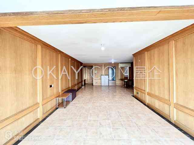 Pok Fu Lam - Baguio Villa Block 22 03