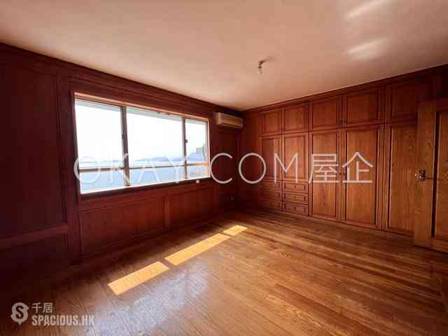 Pok Fu Lam - Baguio Villa Block 22 06