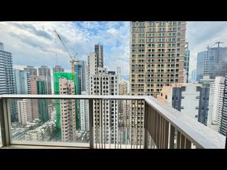 Sai Ying Pun - Island Crest 02