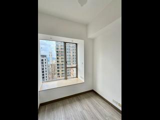Sai Ying Pun - Island Crest 09