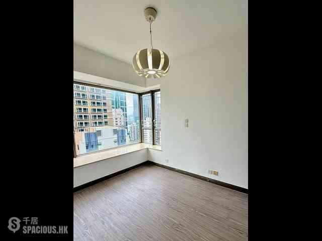 Sai Ying Pun - Island Crest 11