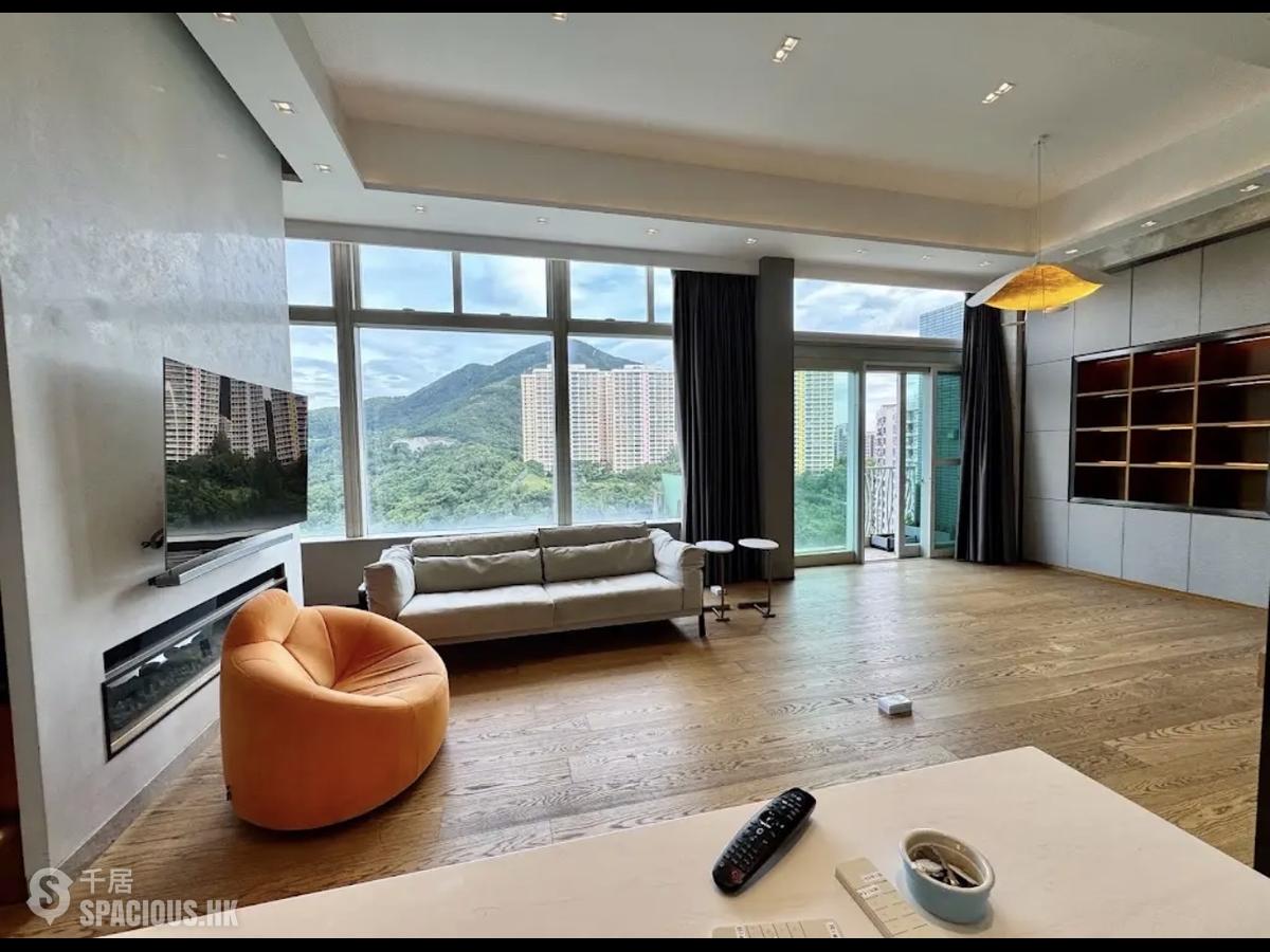 Tai Hang - The Legend 01