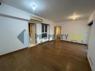 Soho - Centrestage 02