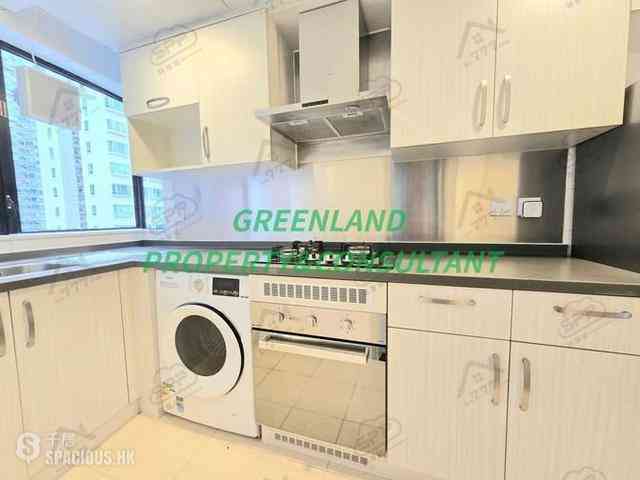 Mid Levels Central - 62B, Robinson Road 09