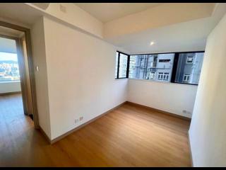 Mid Levels Central - 62B, Robinson Road 11