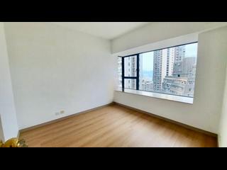 Mid Levels Central - 62B, Robinson Road 13