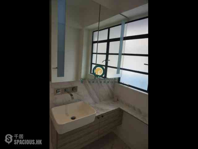 Sai Ying Pun - Fook On Building 08