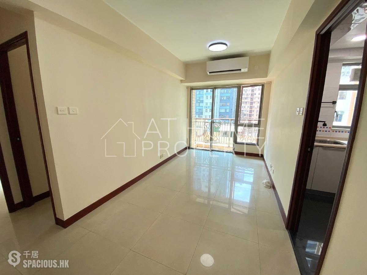 Kennedy Town - The Merton 01