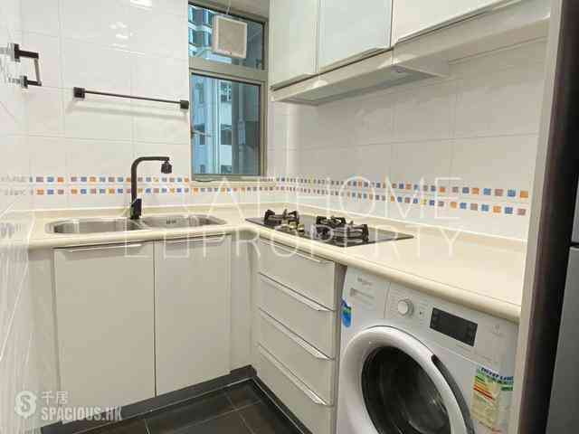 Kennedy Town - The Merton 05