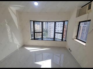 Mid Levels West - Euston Court Block 1 02