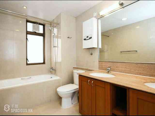Mid Levels East - 82, Bamboo Grove 07