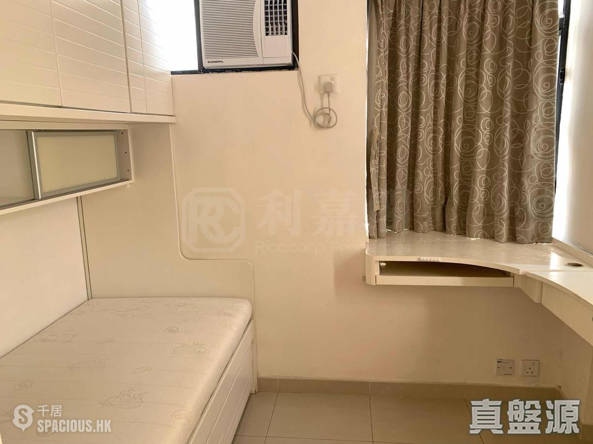 Quarry Bay - Kornhill Block R 01