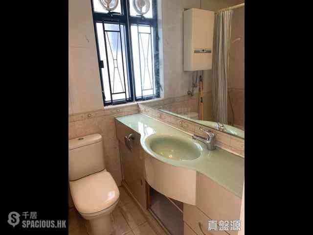 Quarry Bay - Kornhill Block R 02