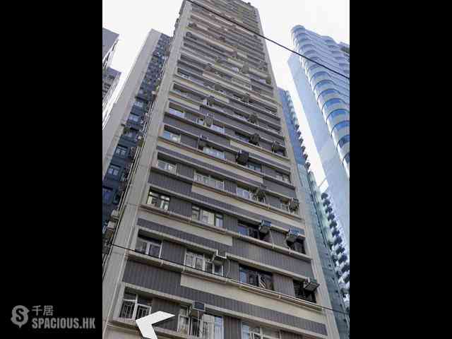 Sai Ying Pun - Kwai Cheong Building 01
