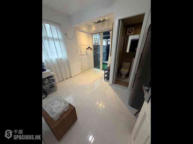 Sai Ying Pun - Topworth Court 04