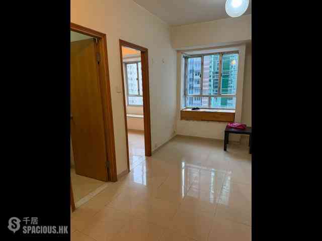 Sai Ying Pun - Po Fung Building 01