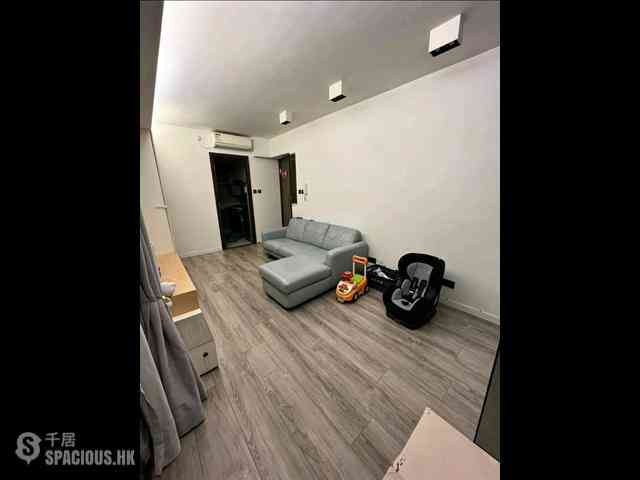 Sai Wan Ho - Grand Promenade Block 1 02