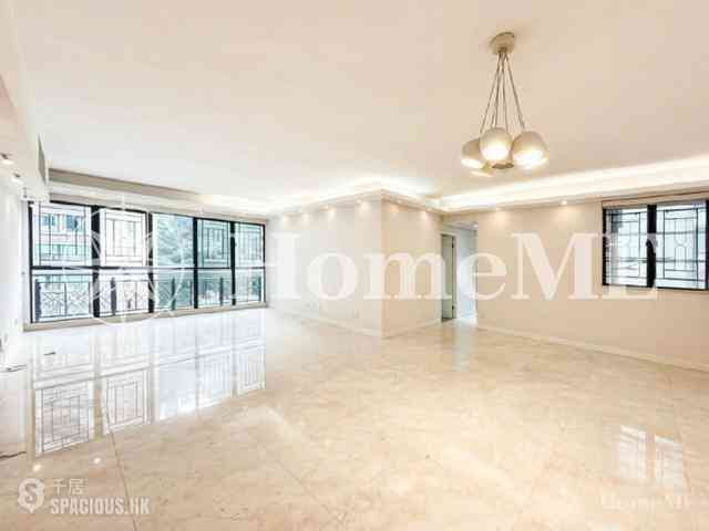 Mid Levels Central - Clovelly Court 01