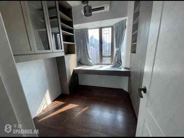 Shek Tong Tsui - The Belcher's Phase 2 Block 8 05