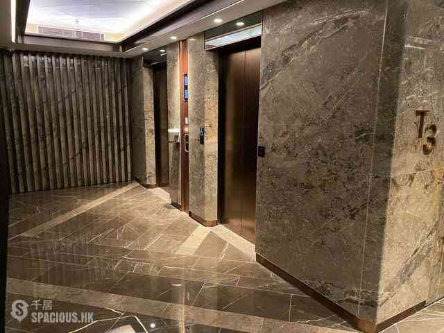 Shek Tong Tsui - Novum West 11