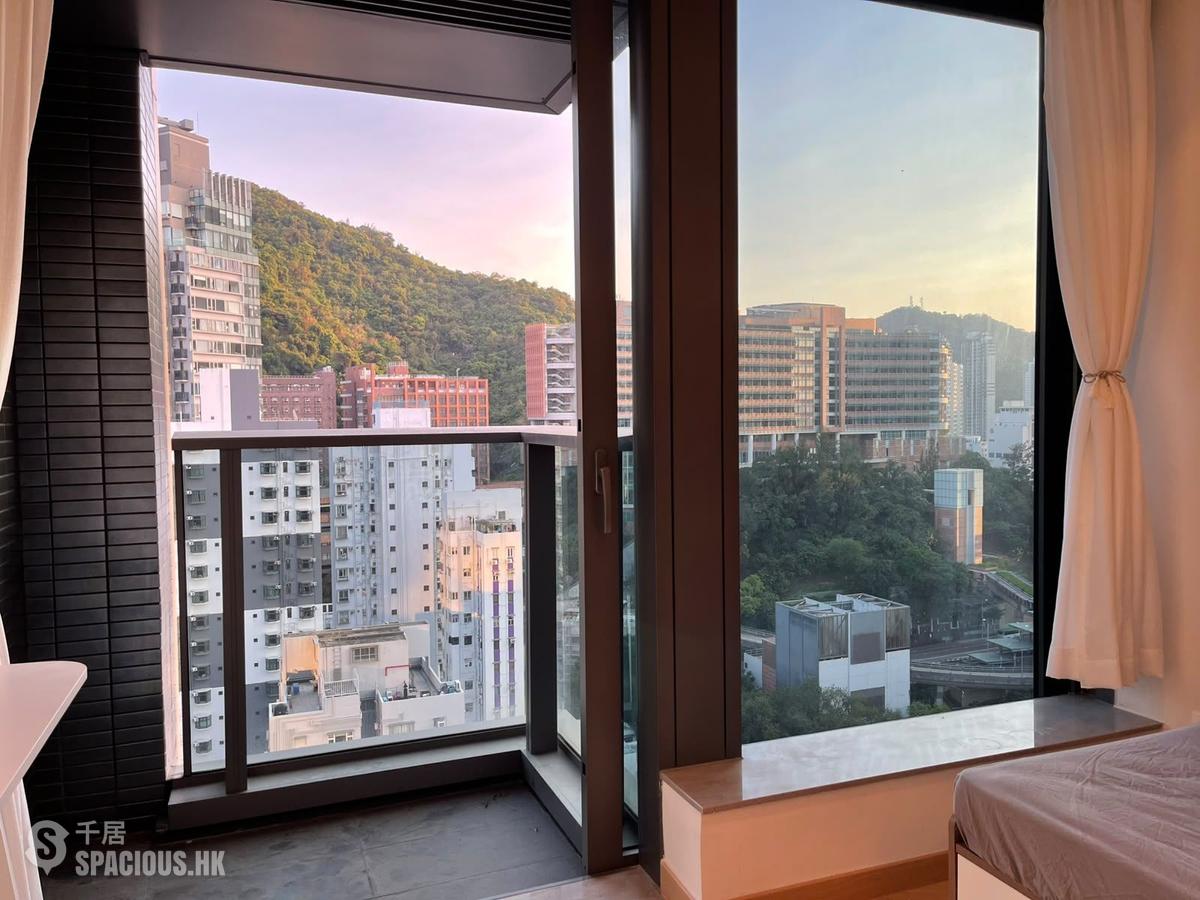 Shek Tong Tsui - Novum West 01