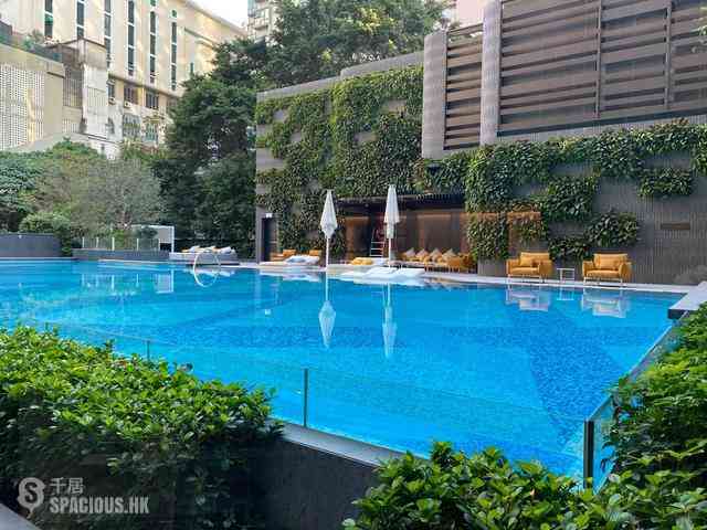 Shek Tong Tsui - Novum West 16