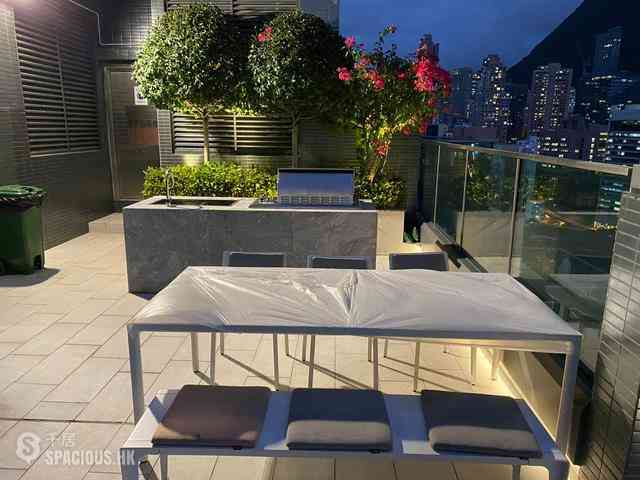 Shek Tong Tsui - Novum West 22