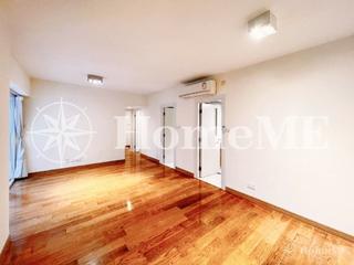 Soho - Centrestage 02