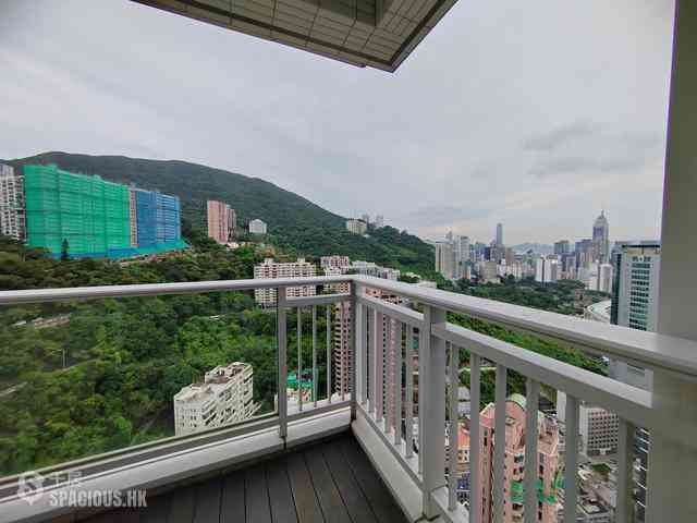 Happy Valley - The Altitude 06