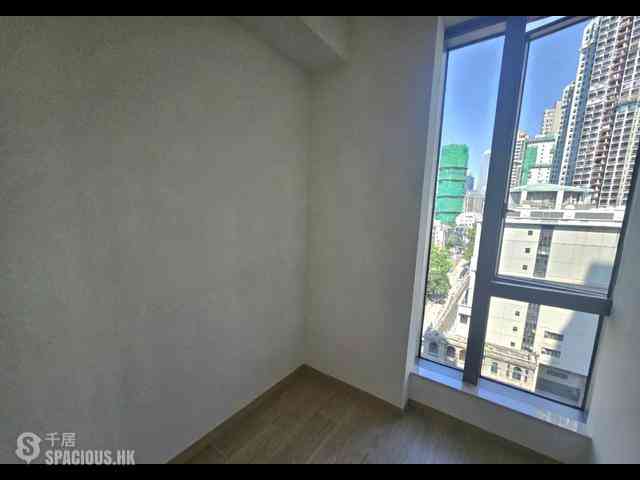 Sai Ying Pun - Upper Manor 04