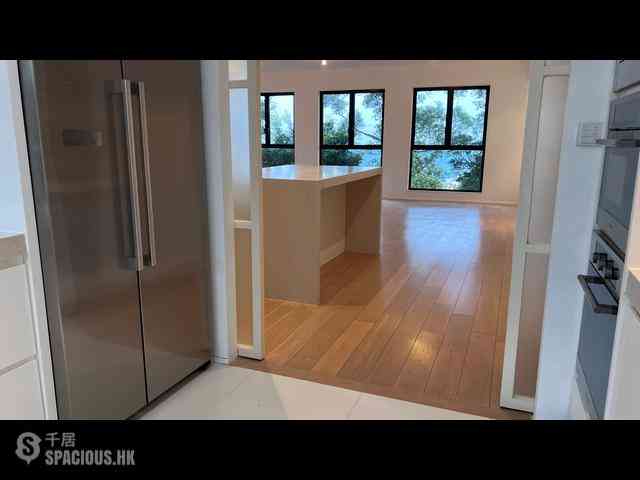 The Peak - Strawberry Hill 13