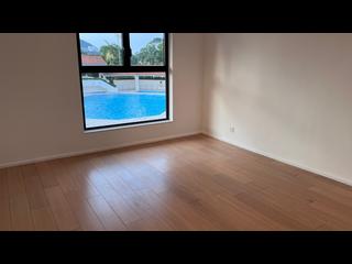 The Peak - Strawberry Hill 11