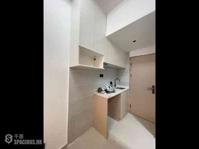 Sai Wan Ho - Kwong Nam Hing Mansion 05