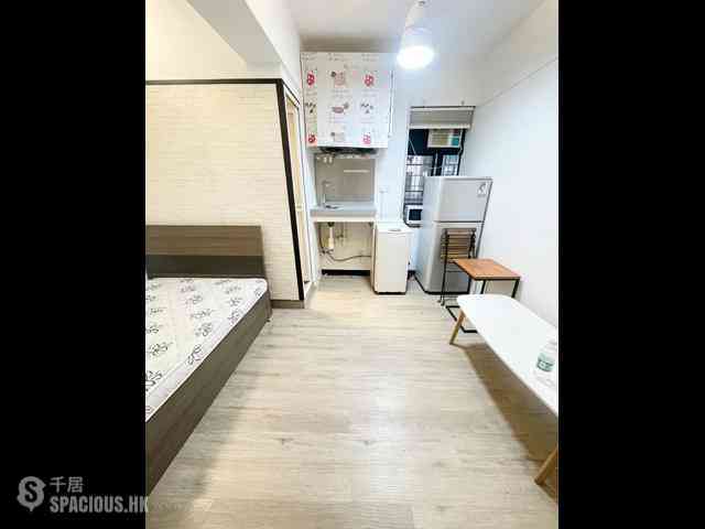 Tsim Sha Tsui - Long Kee Mansion 01