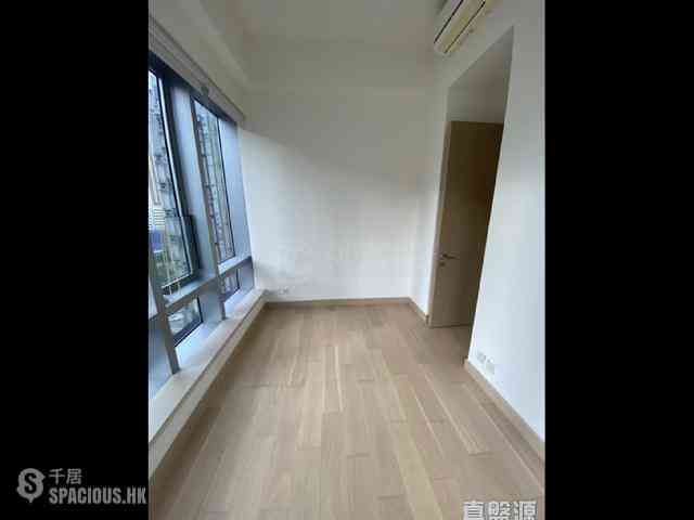 Sai Wan Ho - Island Residence 04