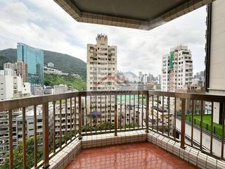 Happy Valley - Ventris Place 03