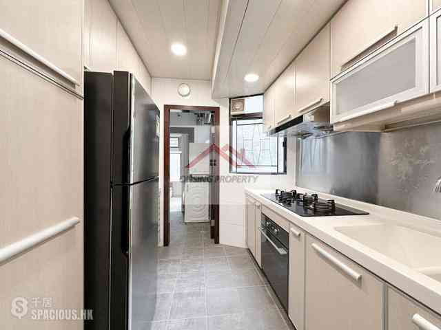 Happy Valley - Ventris Place 04