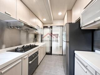 Happy Valley - Ventris Place 05
