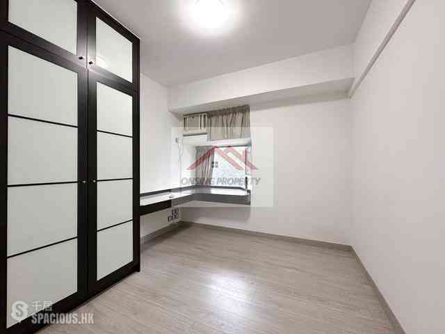 Happy Valley - Ventris Place 08