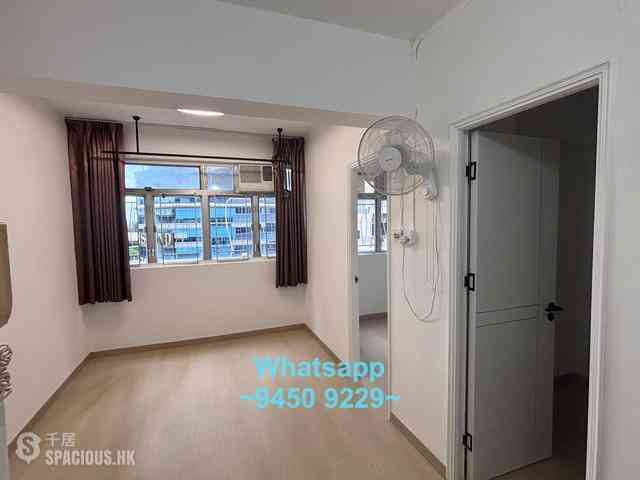 Sai Ying Pun - 224-226, Des Voeux Road West 01