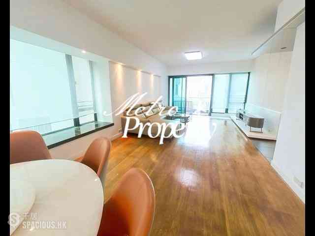 Mid Levels Central - 11, Macdonnell Road 02