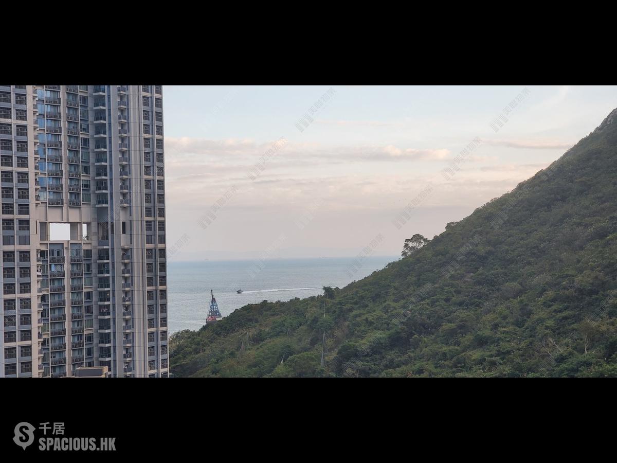 Ap Lei Chau - Larvotto 01