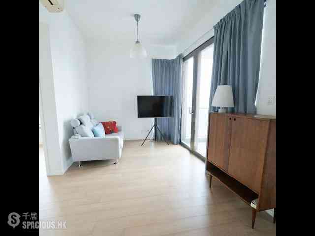 Tai Hang - The Warren 01