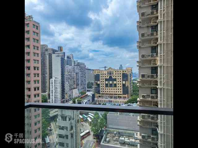 Tai Hang - The Warren 02