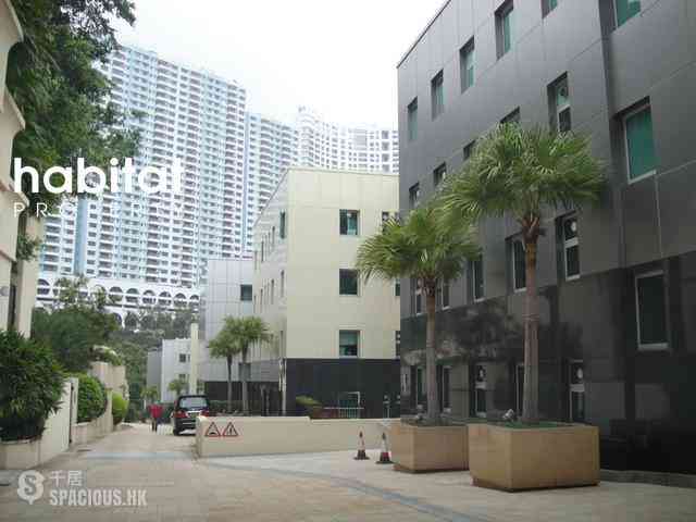 Repulse Bay - 56 Repulse Bay Road 03